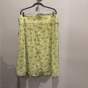 Sandra Darren Light Green floral full knee length Skirt 18W